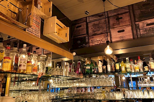 Home The House Finchley - Italian and Mediterranen, Restaurant and Cafe