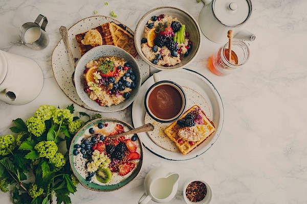 WEEKEND & BRUNCH MENU
